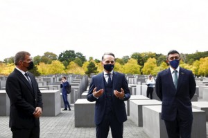 Top Israeli, Uae Diplomats Meet In Berlin For Talks