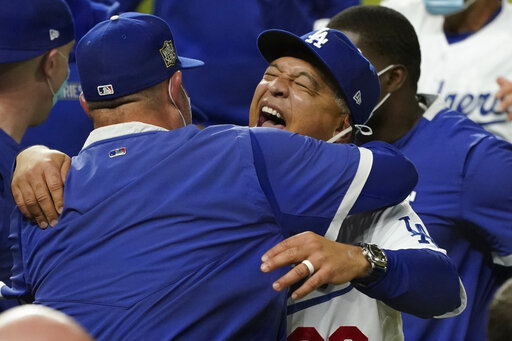 Roberts Guides Dodgers To 1st World Series Title In 32 Years