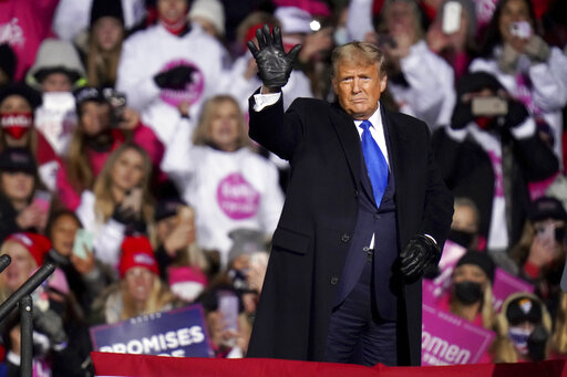 Trump To Appeal To Nevada Voters From Neighboring Arizona