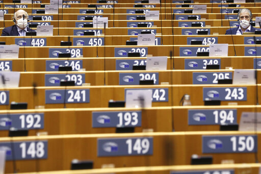 Brussels Bars Close For A Month After Spike In Virus Cases