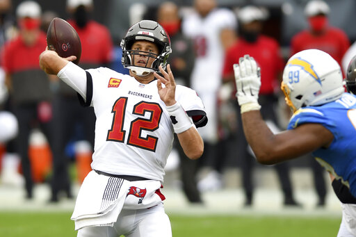 Brady, Buccaneers Look To Keep Rolling When They Meet Bears