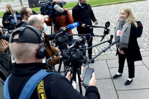 Teen Assumes Finland’s Pm Post For A Day In “girls Takeover”