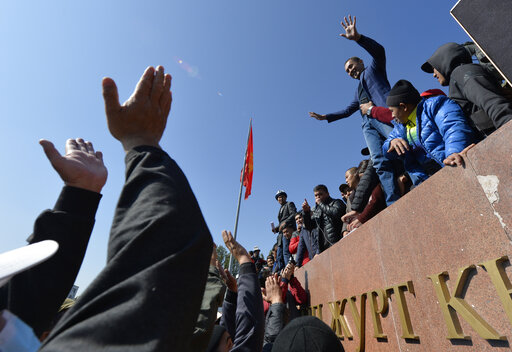 Kyrgyzstan Leader Holds Talks To Try To End Political Crisis