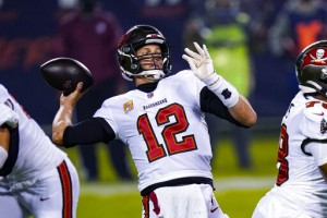 Foles Beat Brady Again As Bears Squeeze By Tampa Bay 20 19