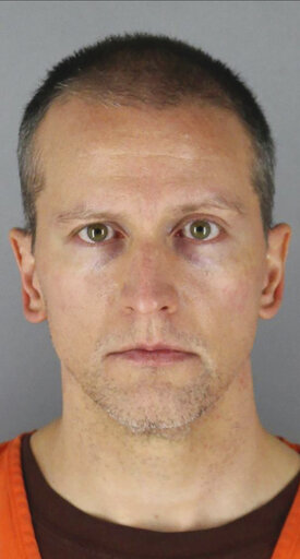 Judge Lets Ex Cop Charged In Floyd’s Death Live Out Of State