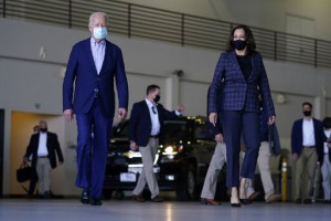 Biden, Harris Dodge Questions About Supreme Court Expansion