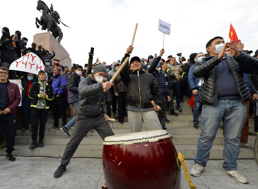 Kyrgyzstan Bans Rallies, Imposes Curfew To End Turmoil