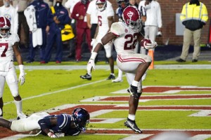 No. 2 Alabama Beats Ole Miss 63 48 In Record Sec Outburst