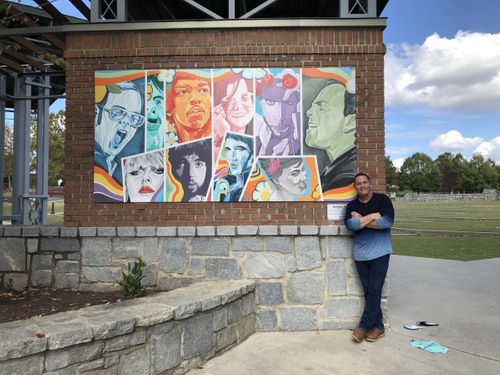 New Mural ‘rocks’ Town Center