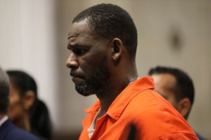An Anonymous Jury Will Hear R. Kelly’s Federal Trial In New York, Judge Rules