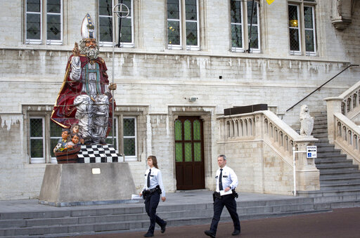 Belgium Exempts Gift Bearing St Nicholas From Virus Measures
