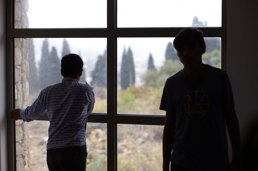 Greece: No Police Custody For Migrant Unaccompanied Minors