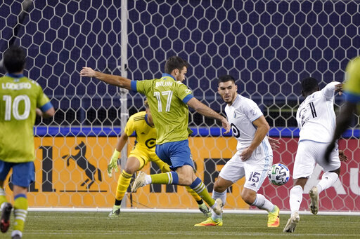 Sounders Score Twice Late, Stun Minnesota United 3 2