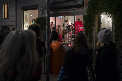 With Traditional Venues Shut, Berlin Artists Take To Streets