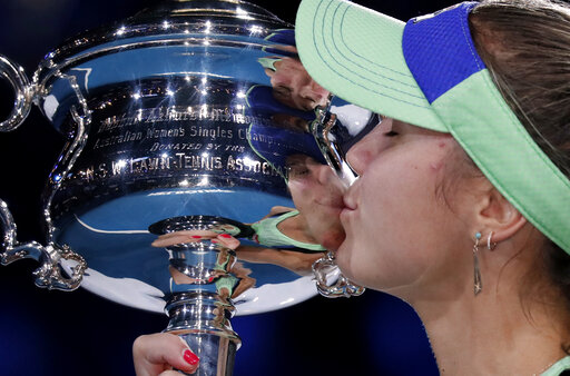 Kenin Voted Wta Player Of Year; Azarenka Gets Comeback Honor