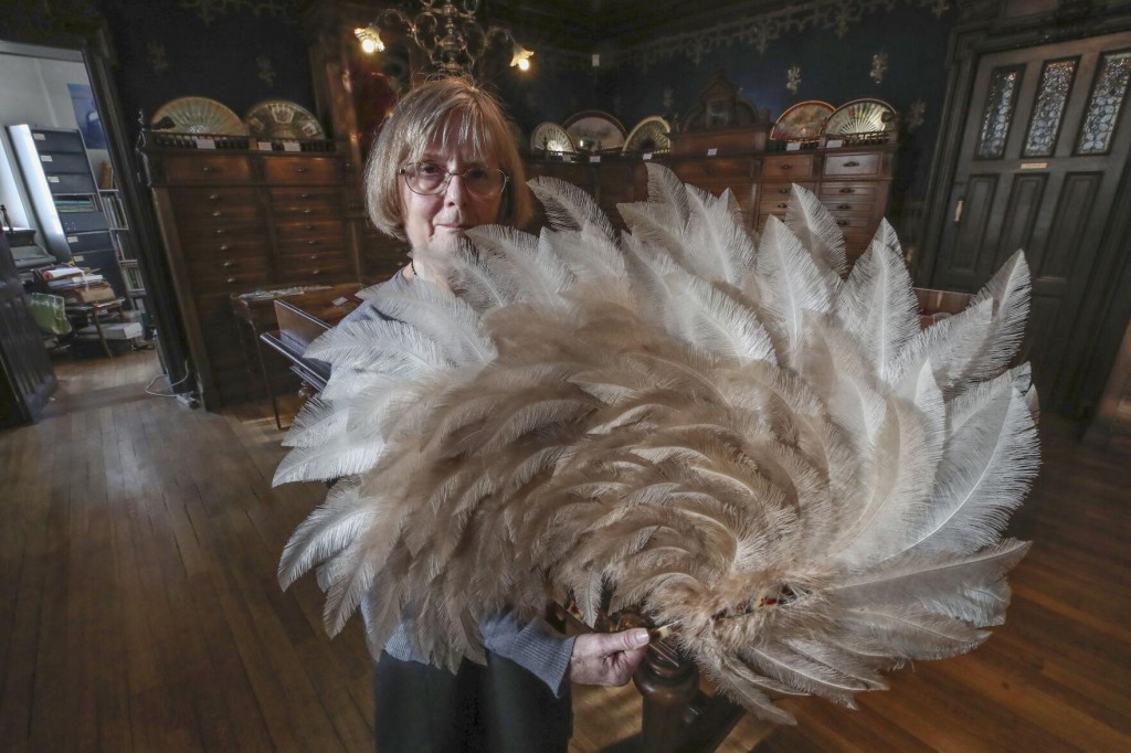 Paris’ Virus Battered Fan Museum Thrown Life Line