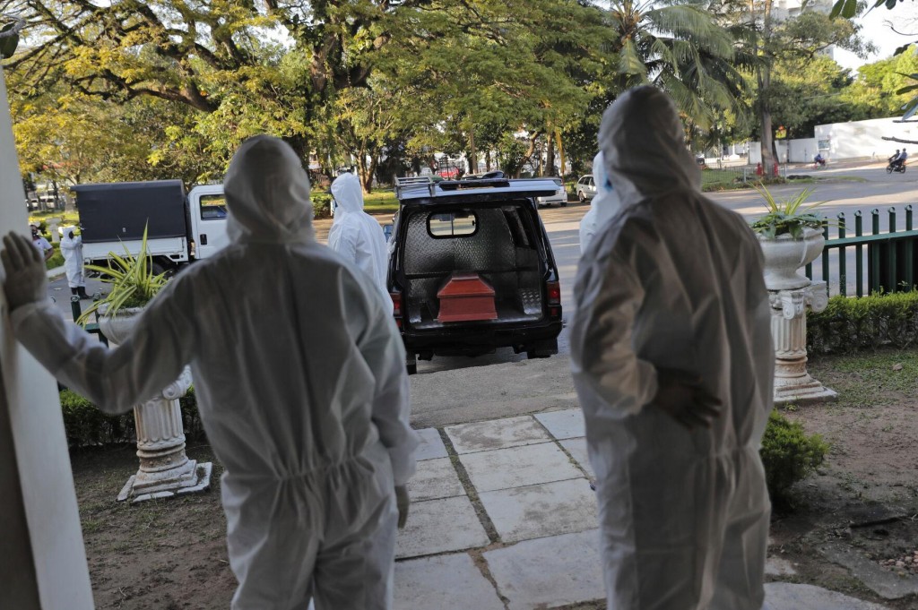Un Group Says Sri Lanka Virus Cremation Rule Violates Rights