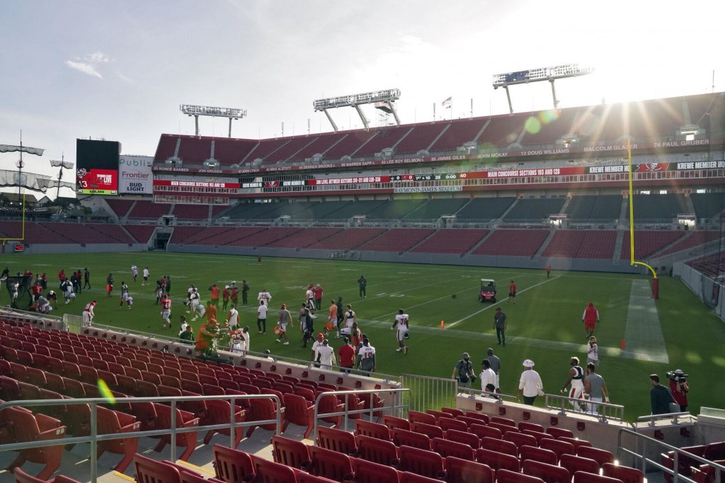 Nfl Giving Free Super Bowl Tickets To 7,500 Health Workers