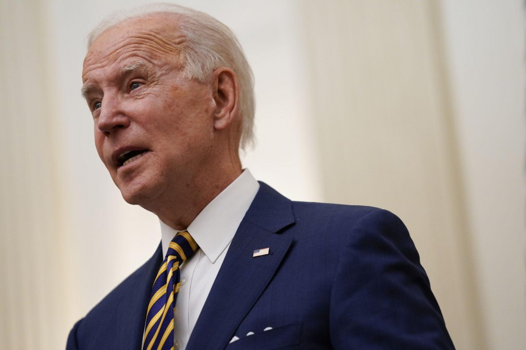 Biden Calls Canada’s Trudeau, Mexico’s López Obrador