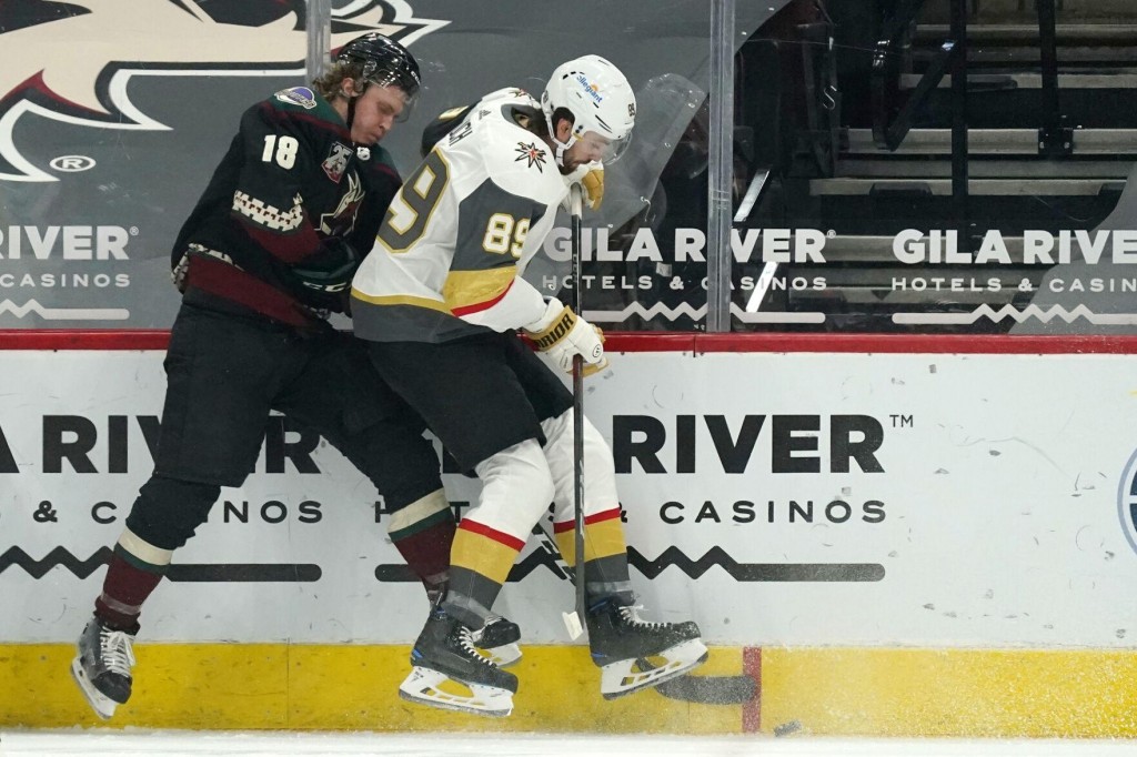 Coyotes Hand Golden Knights First Loss Of The Season, 5 2