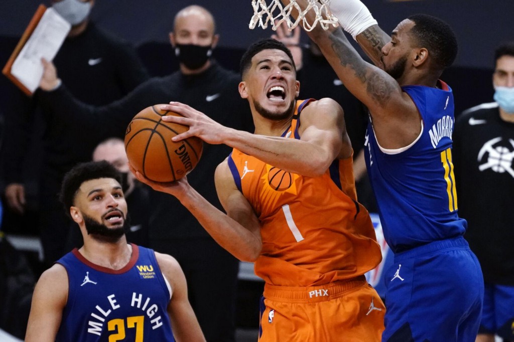 All Star Booker Out Against Nuggets With Hamstring Injury