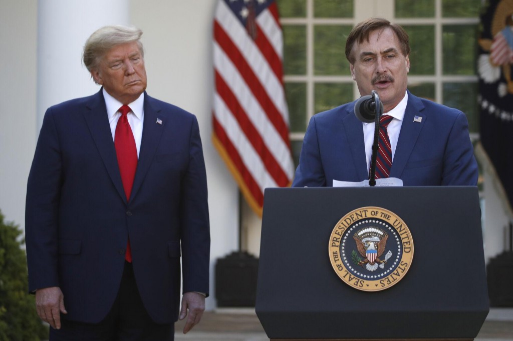 Mypillow Guy Among The Trump Acolytes Picking Up The Torch