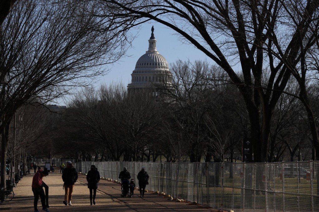 White House Begins Talks With Lawmakers On Covid 19 Relief