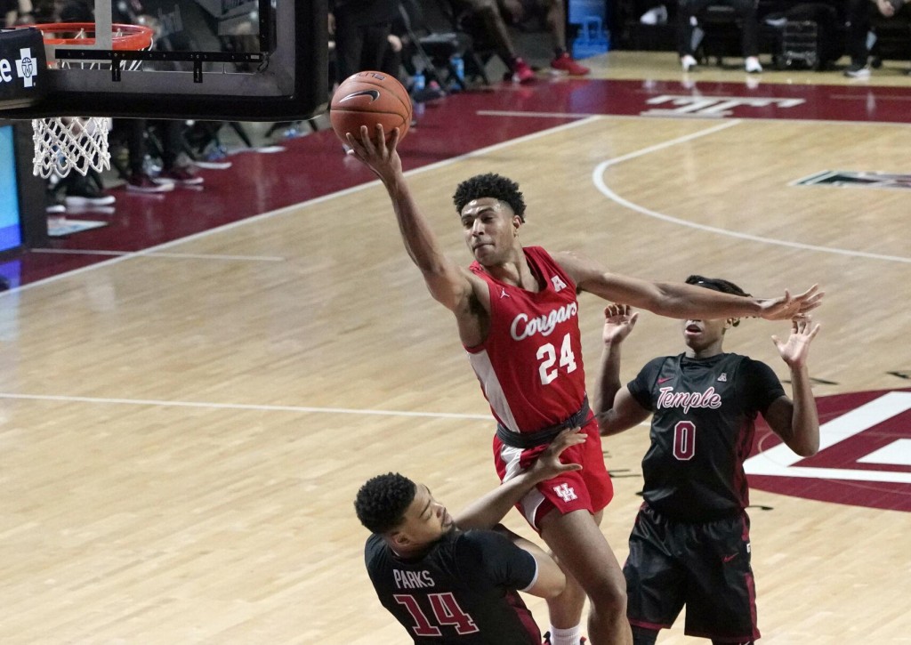 Sasser, Grimes Lead No. 8 Houston Past Temple 68 51