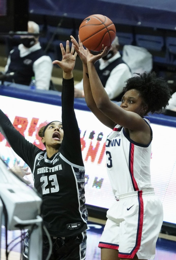Nelson Ododa Leads No. 3 Uconn Over Georgetown 72 .41