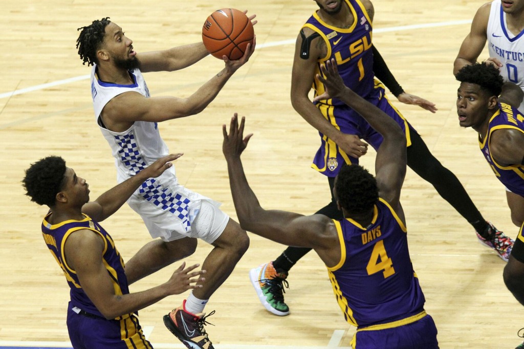 Brooks, Boston Help Kentucky Beat Lsu 82 69, End 3 Game Skid