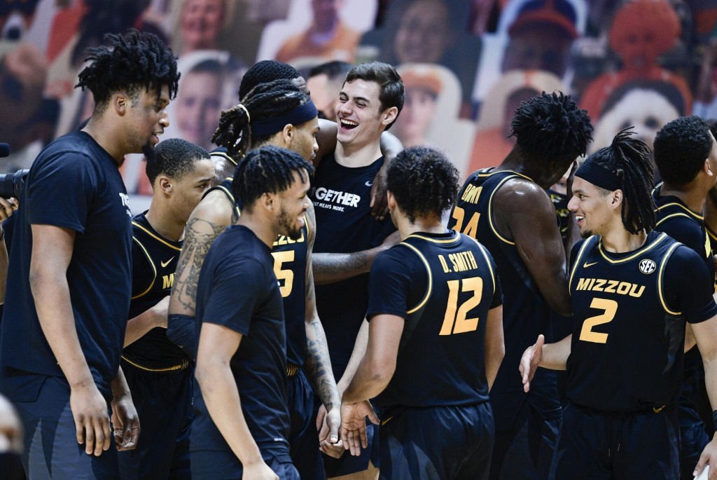 Pinson Leads No. 19 Missouri To 73 64 Win At No. 6 Tennessee