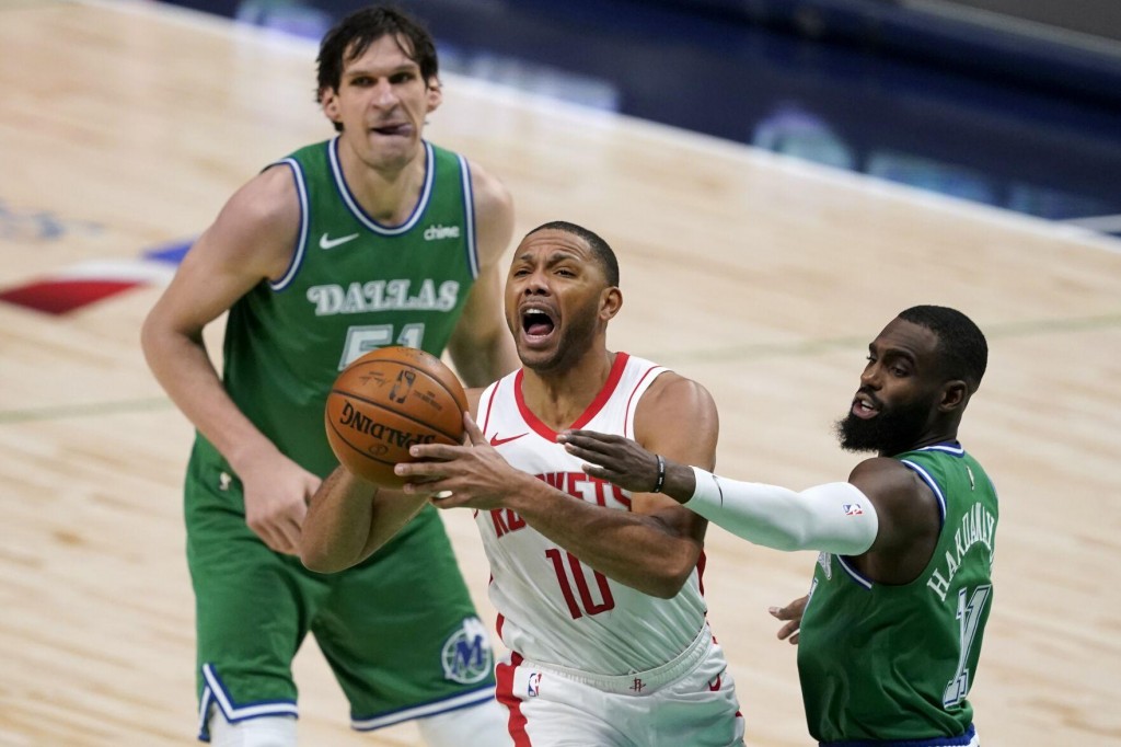 Gordon, Cousins Help Rockets Cruise Past Mavericks, 133 108