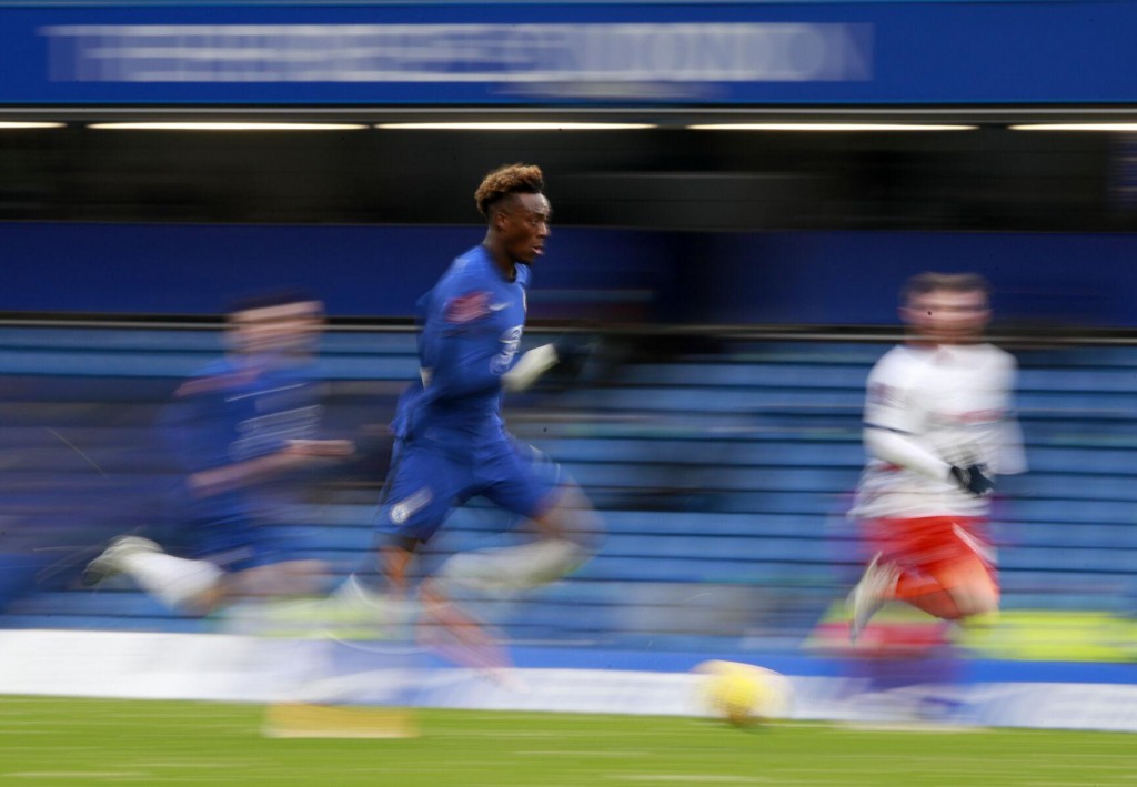 Abraham’s Hattrick Sends Chelsea Through In Fa Cup