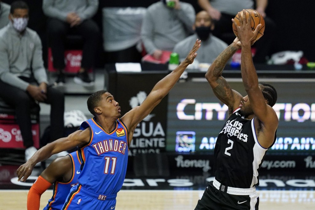 Clippers Beat Thunder 108 101, Tie For Nba’s Best Record