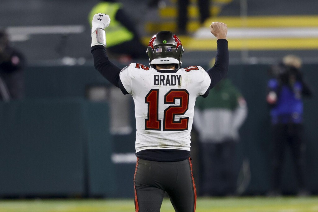 Column: Greatness Defined, As Brady Makes 10th Super Bowl