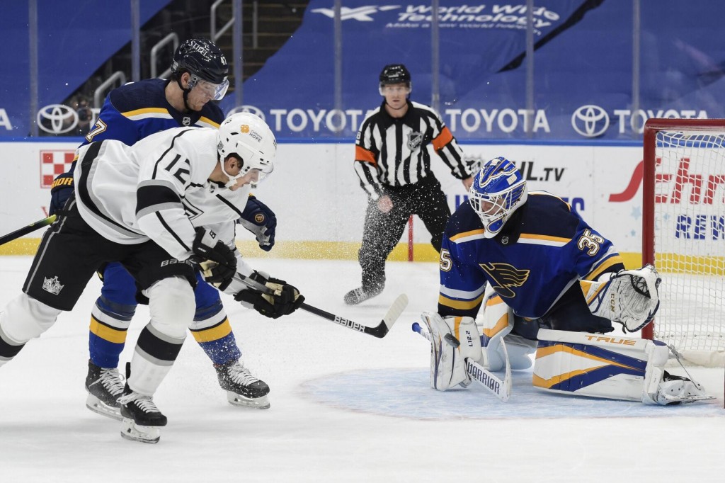 Anze Kopitar Has 3 Points, Kings Beat St. Louis 6 3