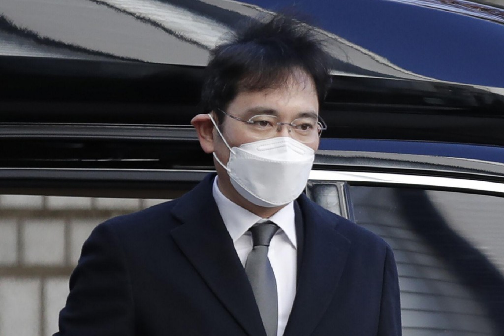 Samsung Scion Lee Won’t Appeal Prison Sentence For Bribery