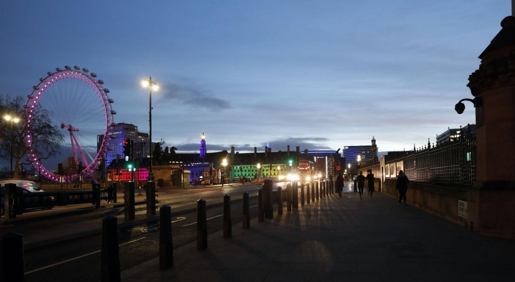 Uk Retailing Shifts Further Online As Boohoo Buys Debenhams