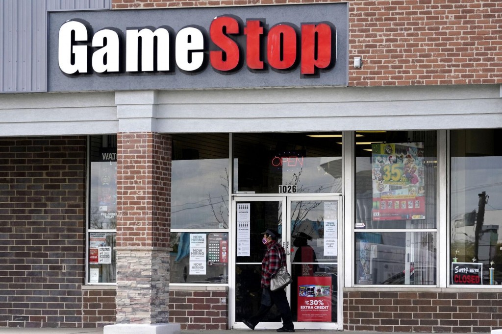 Smaller Investors Face Down Hedge Funds, As Gamestop Soars