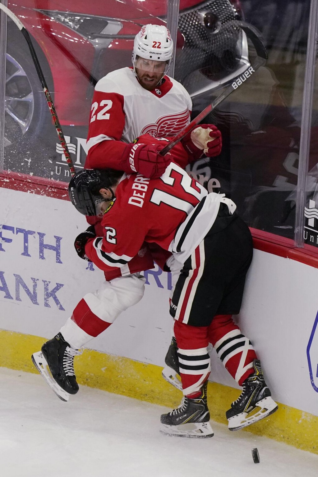 Blackhawks Lose 2 Players To Nhl’s Covid 19 Protocol List