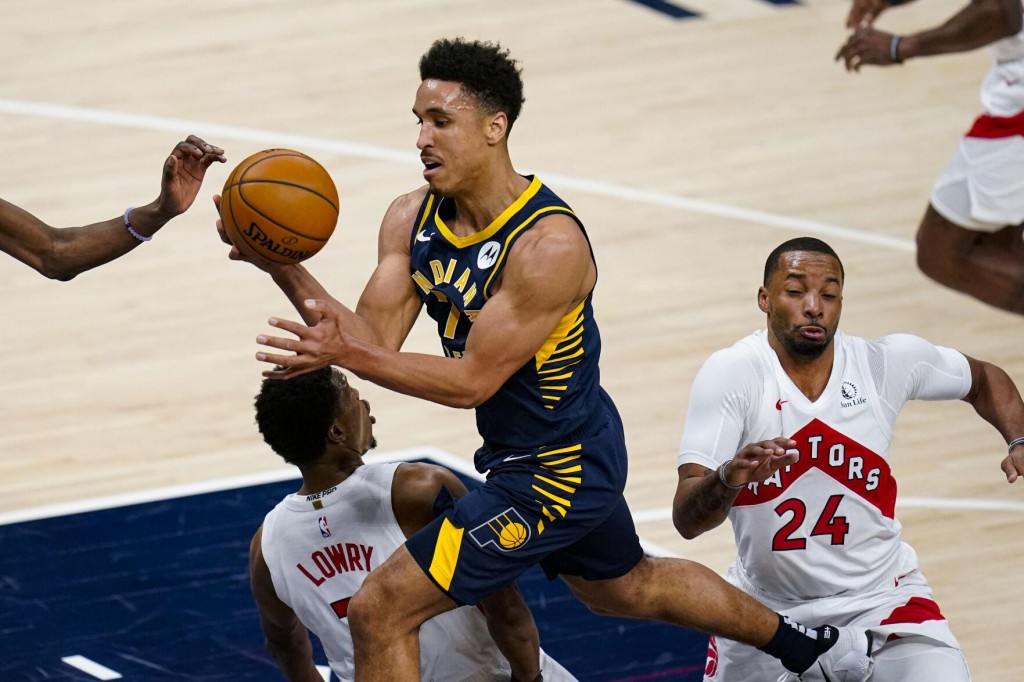 Pacers Use 4th Quarter Scoring Flurry, Beat Raptors 129 114