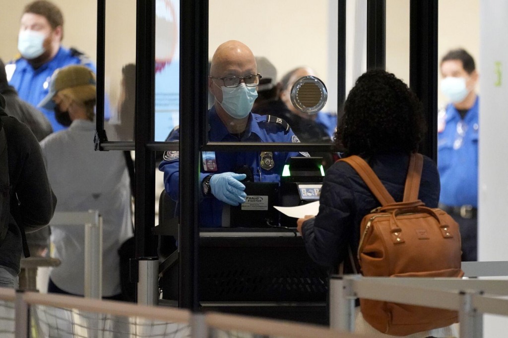 Rate Of Guns Seized At Airport Checkpoints Jumped In 2020