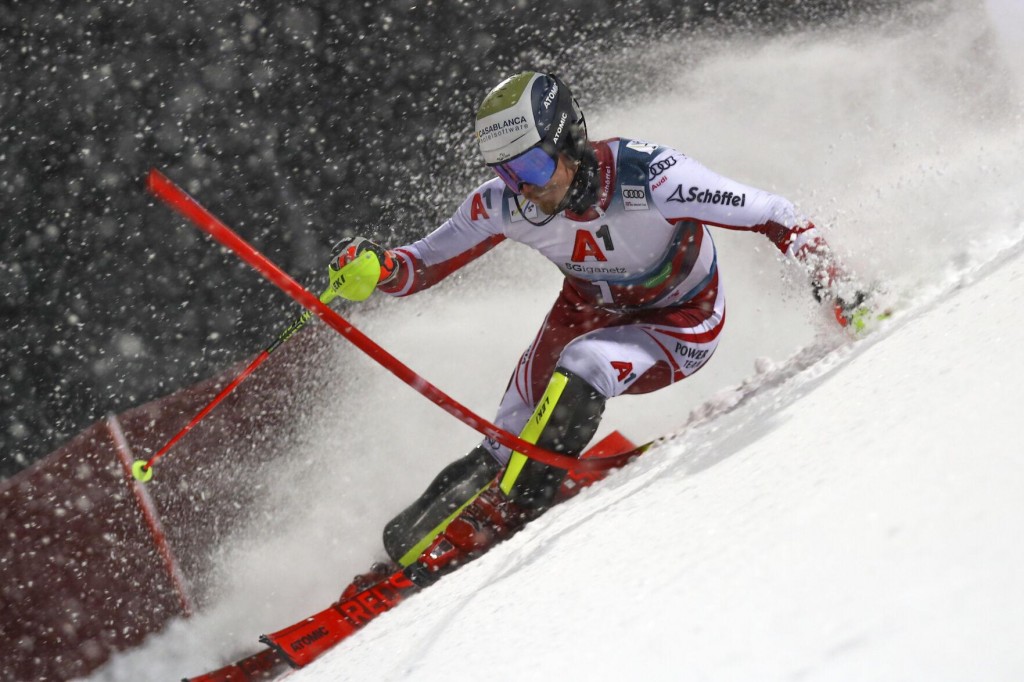 Feller Leads Foss Solevåg After First Run Of Night Slalom