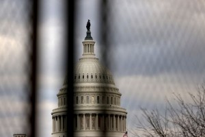 Man Arrested With Gun And 20 Rounds Of Ammunition Near Us Capitol