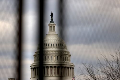 Man Arrested With Gun And 20 Rounds Of Ammunition Near Us Capitol
