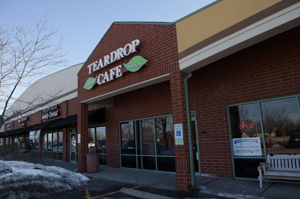 Business Snapshots: Gina’s Teardrop Cafe, New Lenox, Dancing Marlin Restaurant, Frankfort, Hailstorm Brewing, Tinley Park