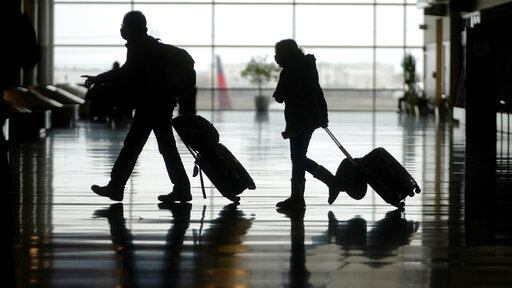 Us Air Travel Rises To Highest Levels Yet Since Pandemic Hit