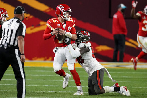 Shaq Barrett Stays With Bucs On 4 Year, $72 Million Deal