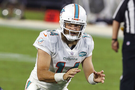 Ap Source: Qb Fitzpatrick Agrees To Sign With Washington