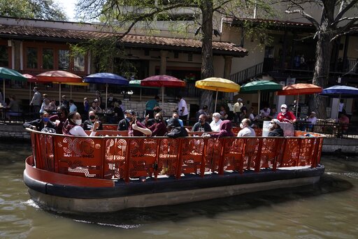 Bored Games: Teams Find Funs Ways To Fill Gaps At Tourneys